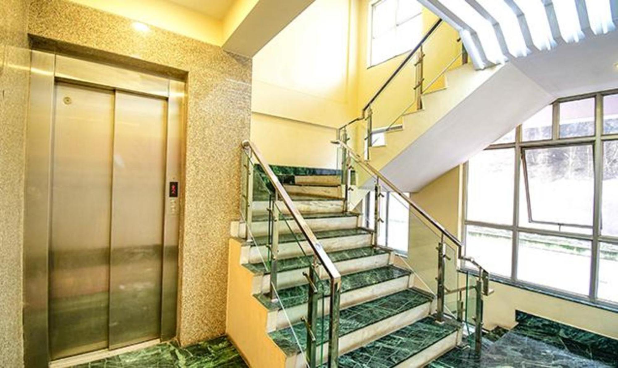 Fabhotel Stay Inn International - Nr Sealdah Station Calcuta Exterior foto